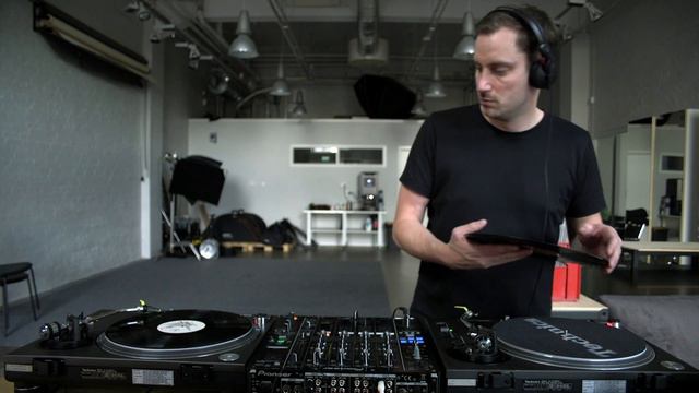 Rikard Hernqvist DJset on Vinyl 4 20220930 смотреть онлайн