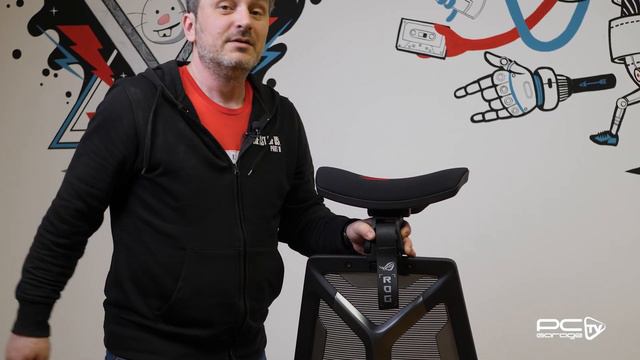 Scaunul pe care il asteptam... ASUS ROG DESTRIER смотреть онлайн