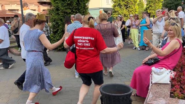 Жарко было с КРАКОВЯКОМ!!! смотреть онлайн