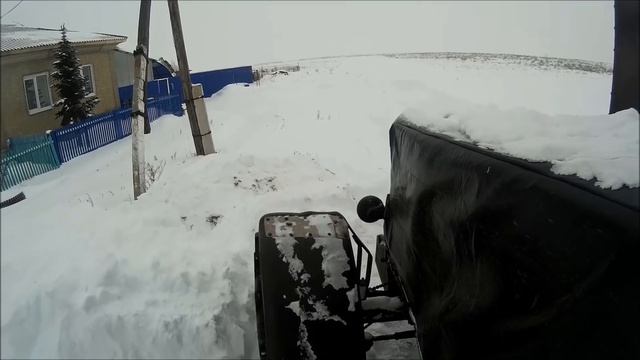 МТЗ 1221 Чистка снега 20 декабря смотреть онлайн