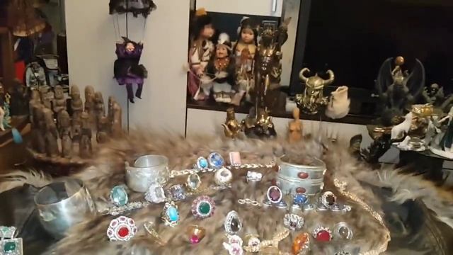 ХАН АЛТЫНЬ ДОСТАТОК ДЛЯ ЖЕНЩИН... ИНГА ХОСРОЕВА. смотреть онлайн