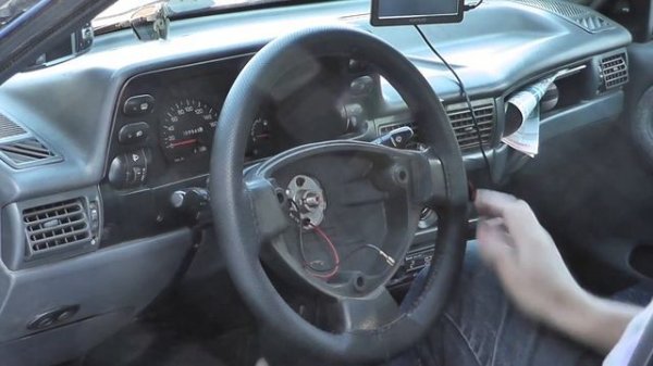 Руль Нексии  Снятие