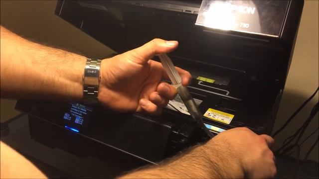 Epson Artisan 730, 800, 835 - How To Clean Printhead- Printer Error смотреть онлайн