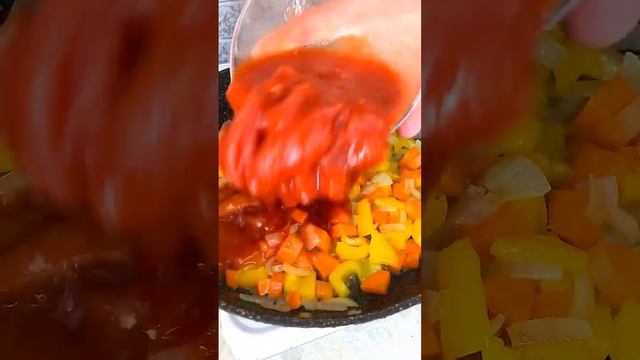 Рецепт ВКУСНОГО Ужина в одной сковородке #рек #рекомендации #еда #готовка #быстро #быстрыерецепты