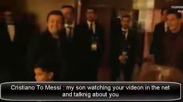 Криштиану Роналдо знакомит своего сына с Месси смотреть онлайн