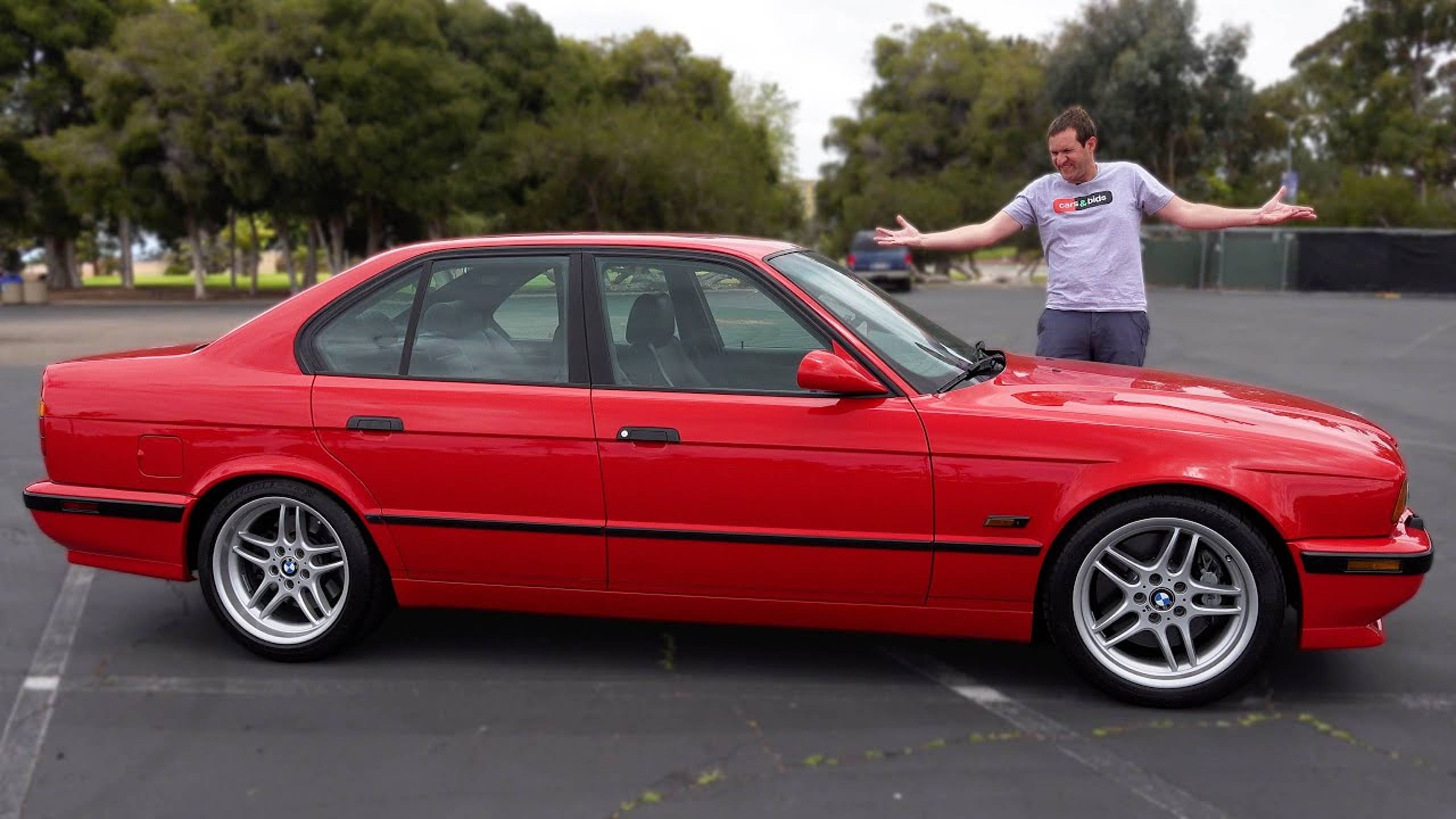 E34 BMW M540i это ультра-редкий, ультра-особенный спортивный седан смотреть онлайн