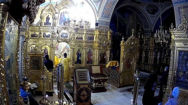 1.12.2021 Божественая Литургия. Память Мч. Платона, мчч. Романа диакона и отрока Варула смотреть онлайн