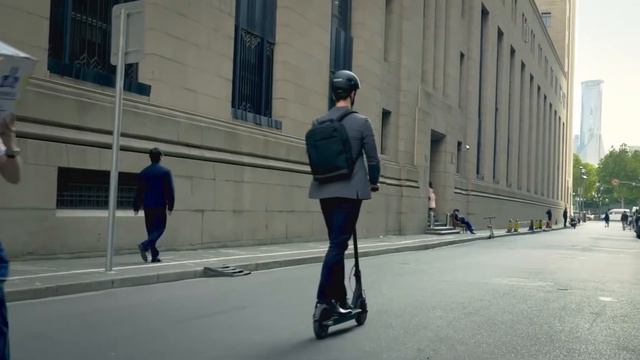 Mi Electric Scooter Pro TRAILER смотреть онлайн