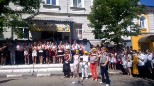 необычная песня на последний звонок