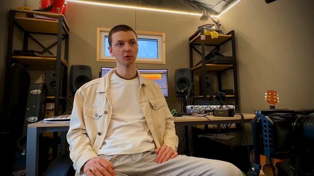 Как музыка влияет на сознание: видео подкаст с Александром Якиным и психологом Екатериной Диш смотреть онлайн