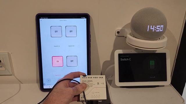 Tuya Zigbee 4 channel Smart Switch (Switch on and off Anything) смотреть онлайн
