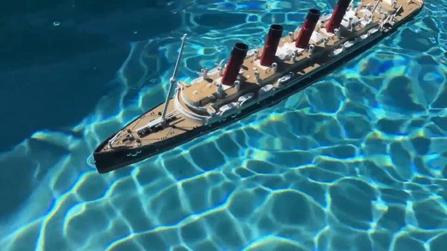 Britannic, Titanic, Mauretania, SS United States, Queen Mary, & More! SINKING MODELS ON PARADE 2022