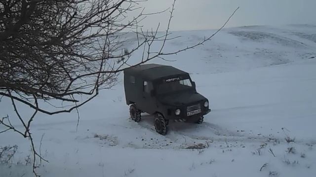 луаз на тракторной резине.... смотреть онлайн