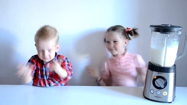КУХНЯ ЗАХВАЧЕНА #7 - Любимые молочные коктейли смотреть онлайн
