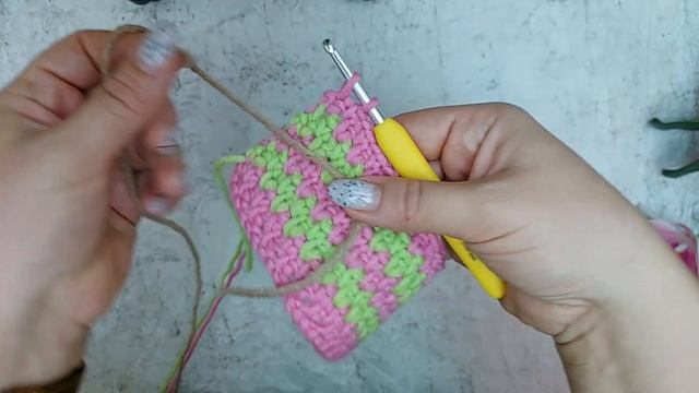 СЛЕДКИ КРЮЧКОМ БЕЗ ШВА на подошве! Супер простые следки крючком /KNITTED SLIPPERS смотреть онлайн