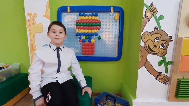 "С 8 Марта, дорогие..." - ребята группы "Буратино" поздравляют мам и бабушек с весенним праздником смотреть онлайн