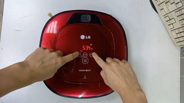 Робот-пылесос LG VR6270 как сбросить настройки до заводских смотреть онлайн