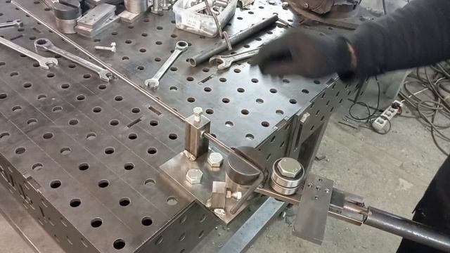 ЗАГИБАТЕЛЬСКОЕ видео о ЗАГИБАТЕЛЬНОЙ приспособе. смотреть онлайн
