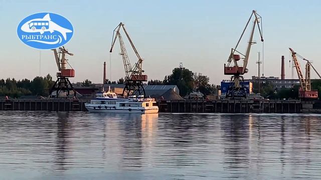 Возвращение теплохода «Московский-7» в порт. Рыбинск. Навигация-2021. смотреть онлайн
