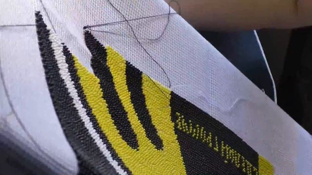 Вышивка картины Сделай Громче часть 2 смотреть онлайн