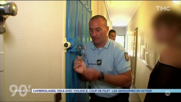 90' Enquetes - Coups de filet, ADN, cambriolages : les gendarmes de la Drome 1-2