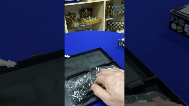 Магнитные шахматы смотреть онлайн