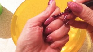 КАК СНЯТЬ НАРОЩЕННЫЕ НОГТИ В ДОМАШНИХ УСЛОВИЯХ