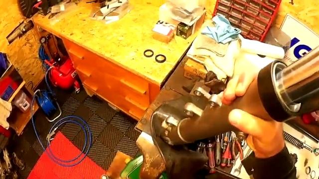 Entretien fourche Yamaha Fazer 1000 смотреть онлайн