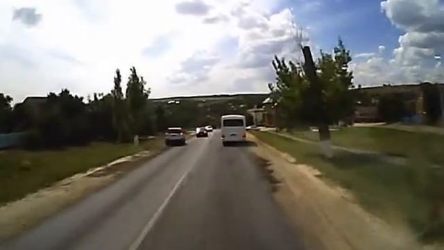 Дебил на джипе~1 смотреть онлайн