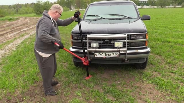 Помощник в трудной ситуации. Реечный домкрат WDK-80603. смотреть онлайн