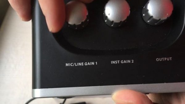 Звуковая карта BEHRINGER U-PHORIA UM2. Обзор