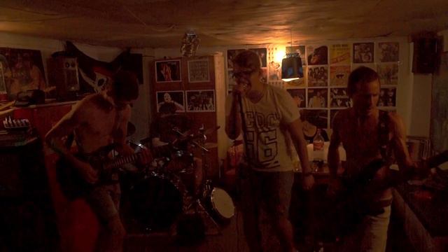 The Subways – Rock And Roll Queen (Garage cover) смотреть онлайн