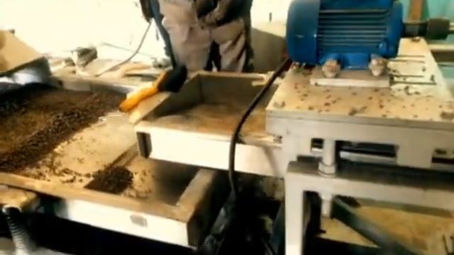 Водокольцевая резка или торцевая резка . смотреть онлайн