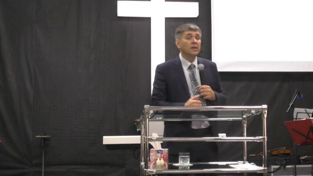 Григорий Шамшур / проповедь "Благодарное сердце" / служение церкви 23 декабря 2018 смотреть онлайн
