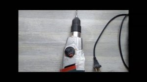 Сверлим отверстие в стене. Чем сверлить отверстие в стене. Для мальчиков