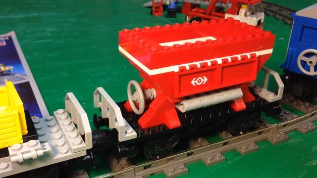 LEGO 9V Train 4564 Freight Rail runner from 1994 смотреть онлайн