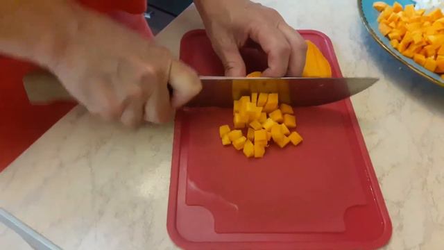 ИКРА ИЗ КАБАЧКОВ.ГОТОВИМ ВМЕСТЕ С ДОЧКОЙ.