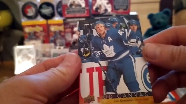 2017/18 UPEER DECK SERIES TWO HOCKEY TIN #4/1d BOX BREAK смотреть онлайн