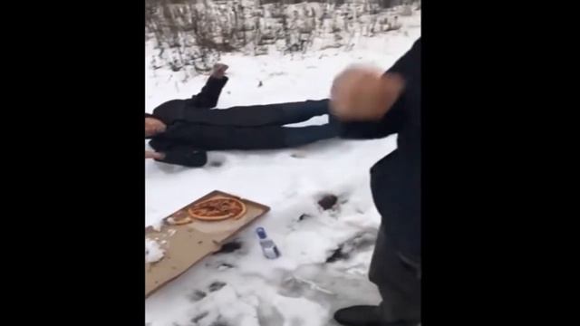 Андрюха с Васей с канала Хочу Пожрать ТВ в хлам смотреть онлайн