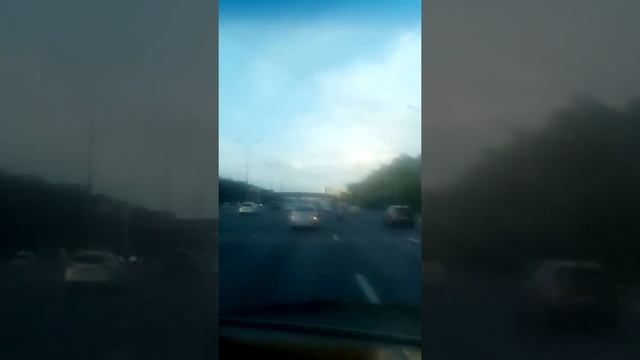 Байкер шутник на МКАД е от Ленинградки до Дмитровки в 19.48 по МСК смотреть онлайн