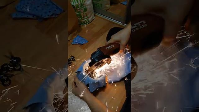 Как снять крыльчатку с моторчика печки Шкода Октавия А4 TOUR часть 1 смотреть онлайн