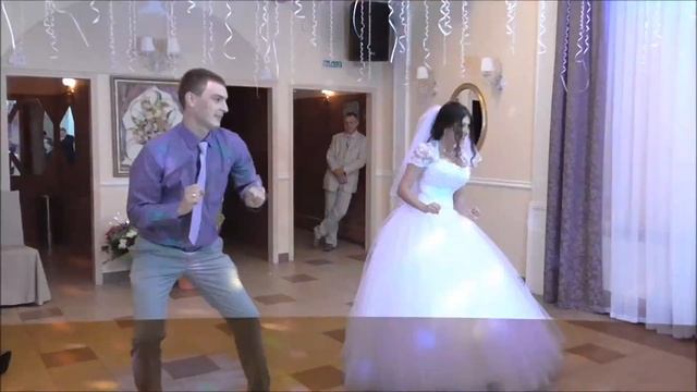 Свадебный танец сюрприз. Кристина и Дима. смотреть онлайн