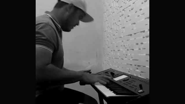 Improvisando no korg m50 смотреть онлайн