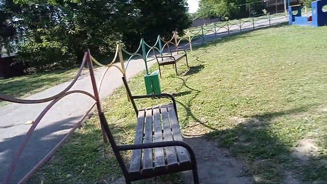 як вам наш парк зарос где качели ???????????? смотреть онлайн