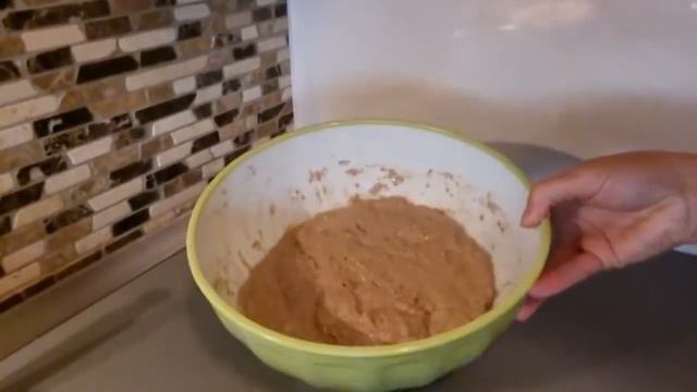 Быстрый дрожжевой хлеб . Хлеб из цельнозерновой муки с семечками . Вкусный и полезный Хлеб . смотреть онлайн