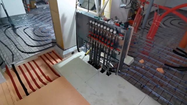 Тёплые полы. Как убрать перегрев пола у коллекторной зоны и транзитный трубы. смотреть онлайн