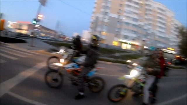 ЗАКРЫТИЕ МОТОСЕЗОНА С РЕБЯТАМИ НА ПИТБАЙКАХ ИЗ ВЕРХНЕЙ ПЫШМЫ И БАЛТЫМА смотреть онлайн
