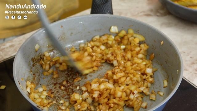 SASSAMI AO MOLHO SUPER FÁCIL | FRANGO COM MOLHO | Nandu Andrade смотреть онлайн