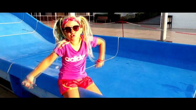 Alyona Alyona - Пушка \ Кавер смотреть онлайн