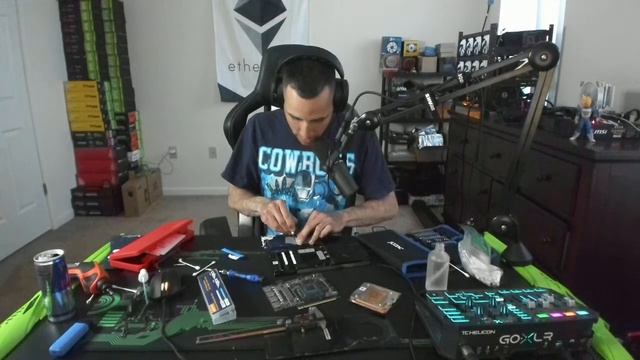 ? RTX A4000 - FIXING THERMALS - GPU MINING? смотреть онлайн